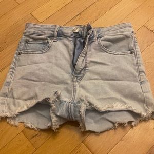 AE Size 0 jean shorts light wash